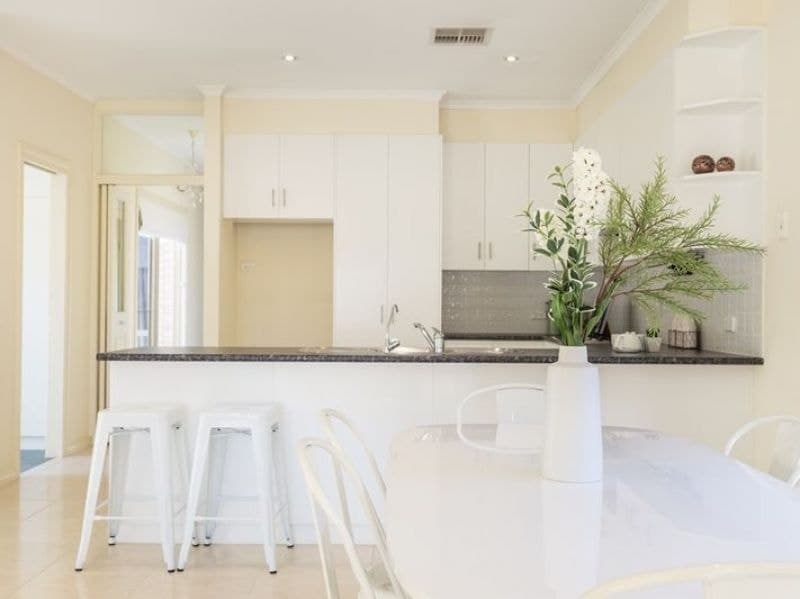 16 Margaret Street, Henley Beach, Henley Beach - Thumbnail 8