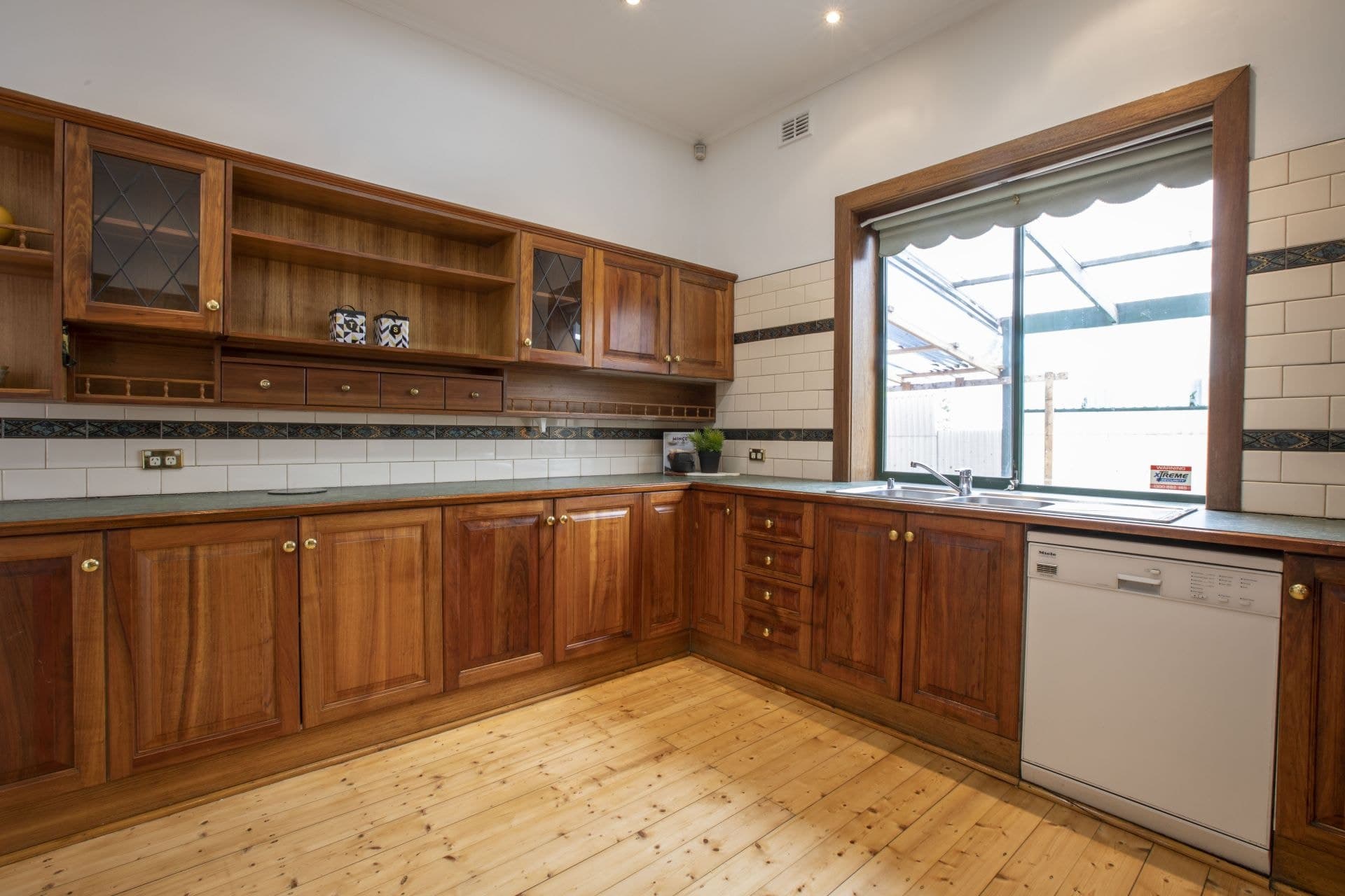 439, Edwardstown - Thumbnail 6
