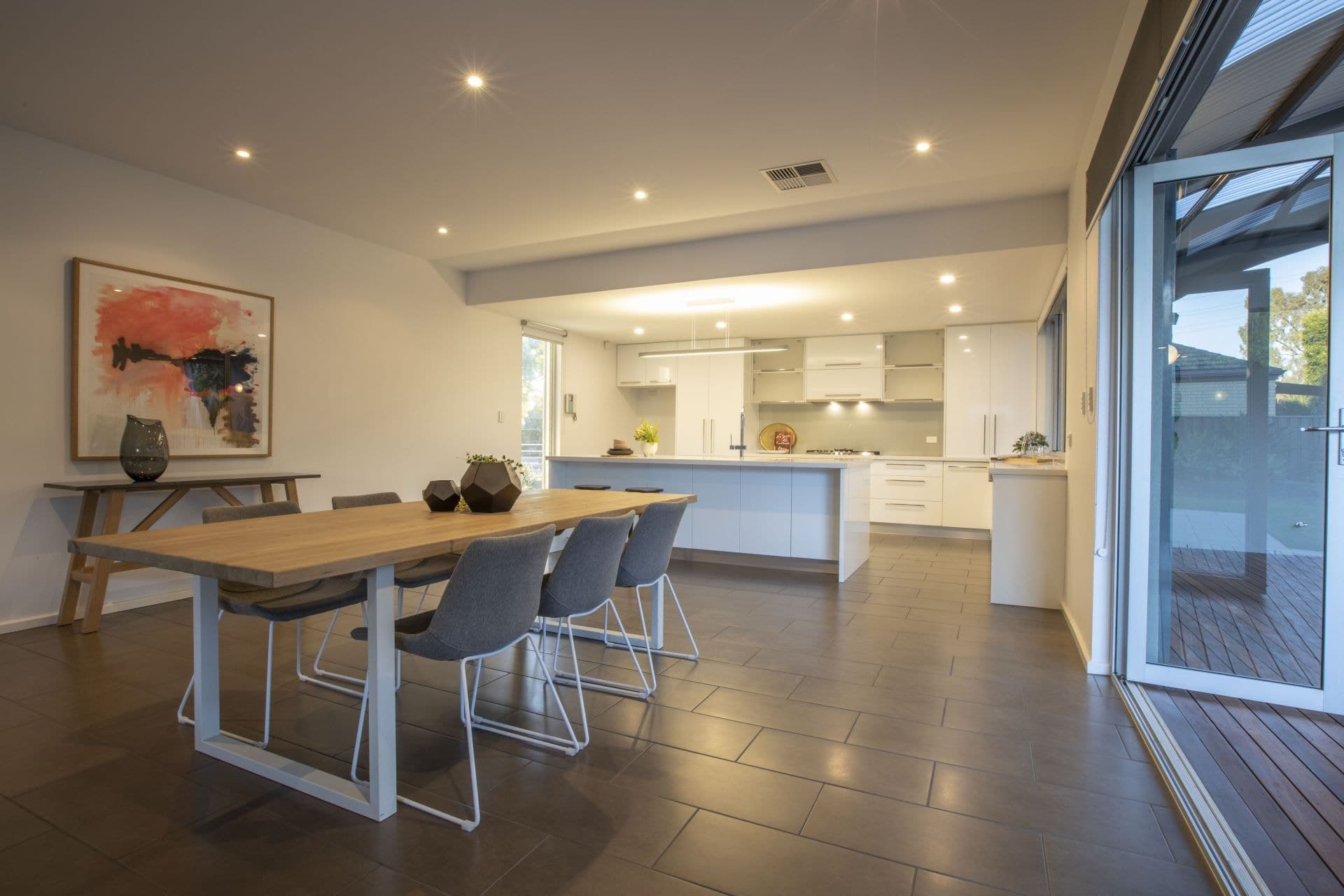 1 Hatwell Court, Underdale, Underdale - Thumbnail 3
