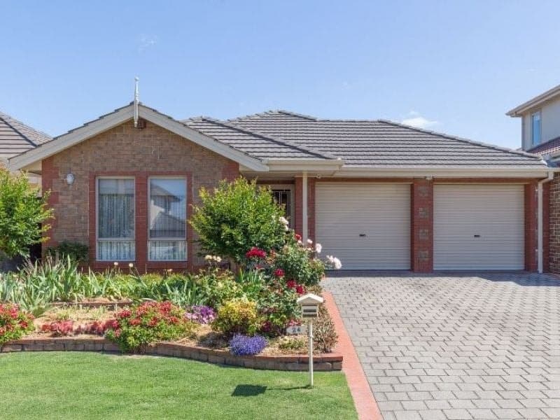 24 White Sands Drive, West Beach, West Beach - Thumbnail 2