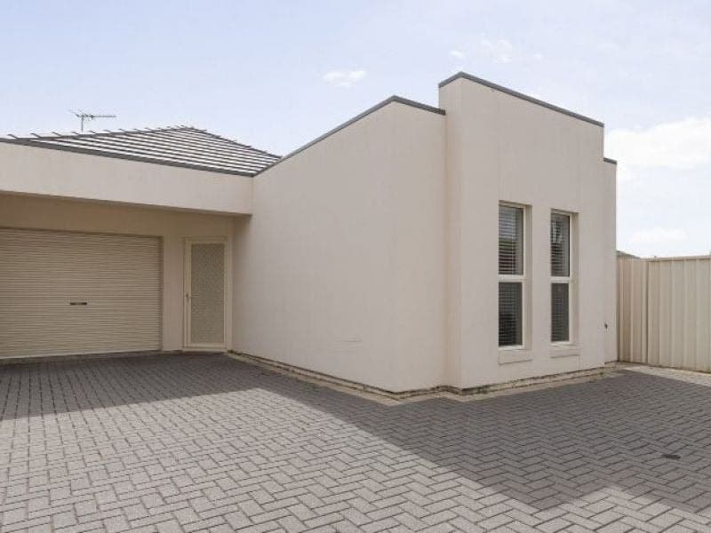 3/16 Russ Avenue, Seaton, Seaton - Thumbnail 2