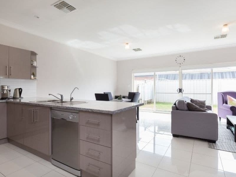 3/16 Russ Avenue, Seaton, Seaton - Thumbnail 5