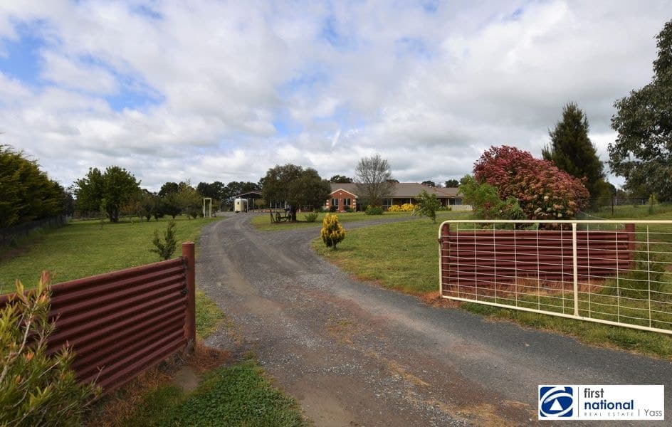 4 Lucerne Place, Murrumbateman NSW 2582, Murrumbateman - Image 1