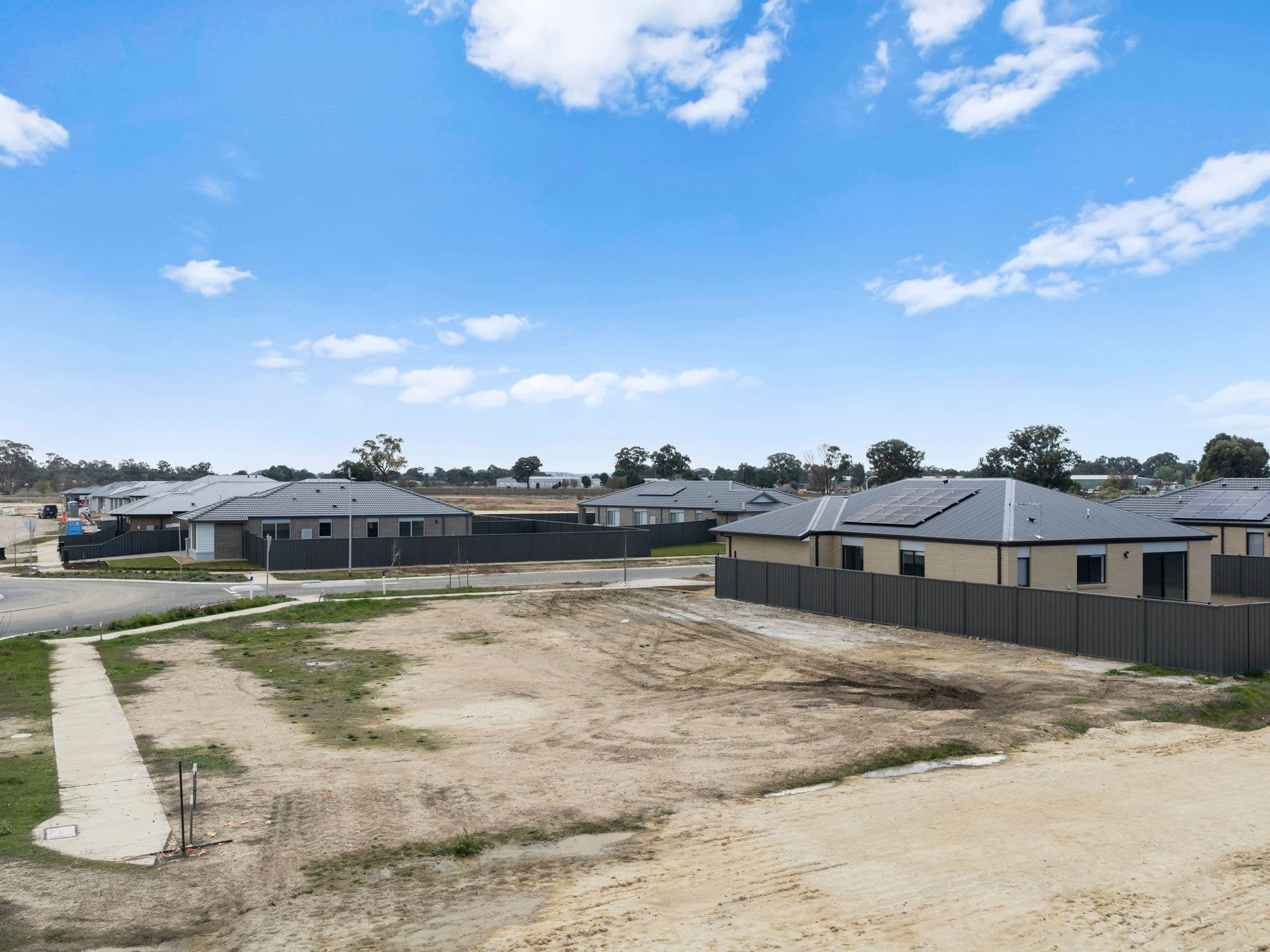 42 Kingparrot Court, Benalla VIC 3672, Benalla - Thumbnail 4