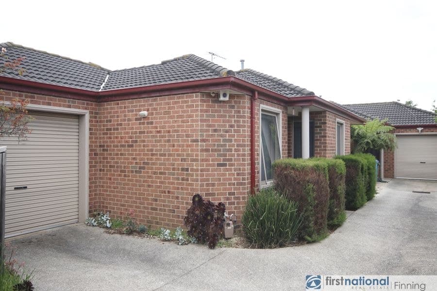 2/1 Carol Avenue, Cranbourne VIC 3977, Cranbourne - Image 1