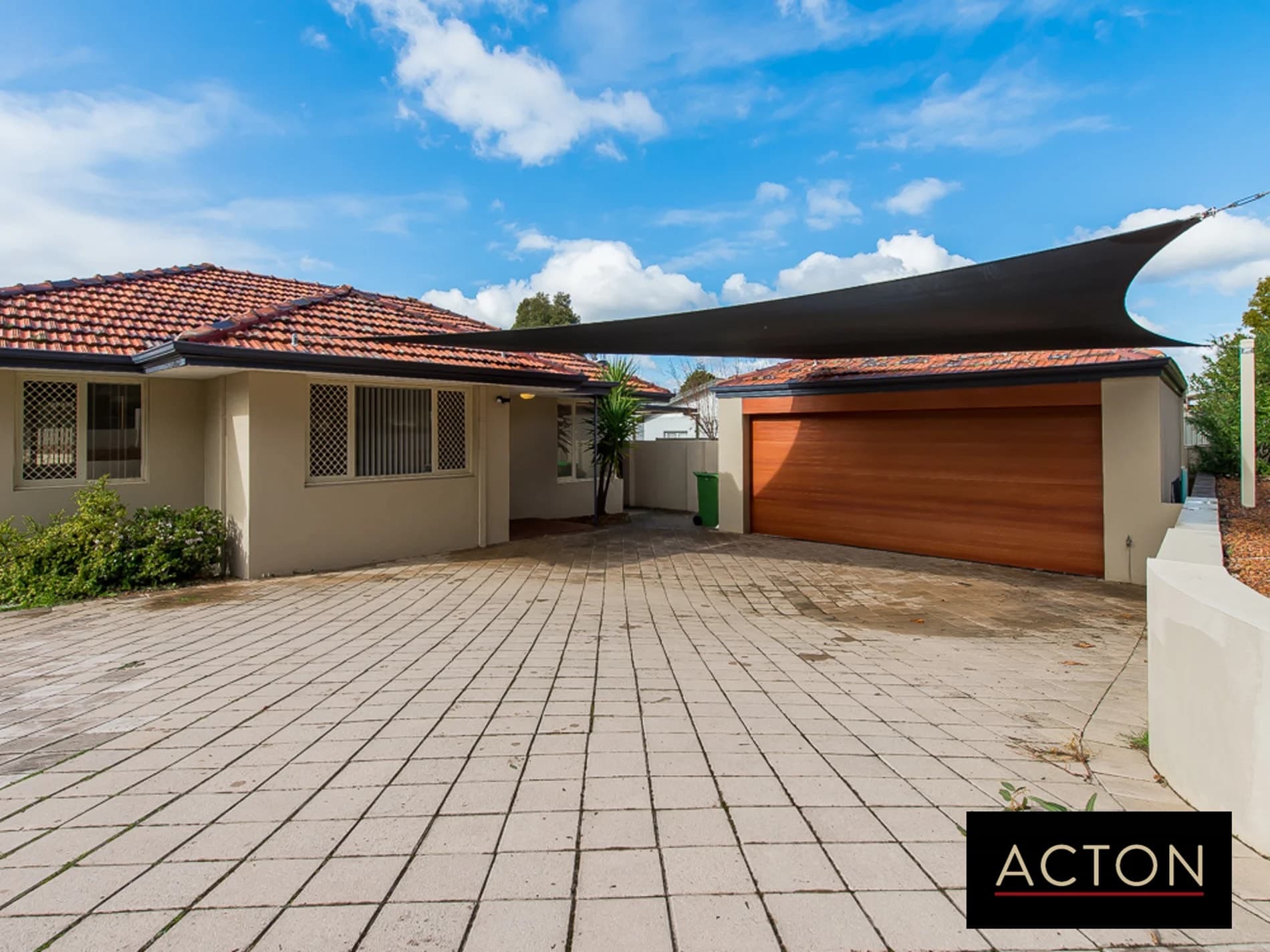 6/27 Falkirk Avenue, MAYLANDS WA 6051, Embleton - Image 1