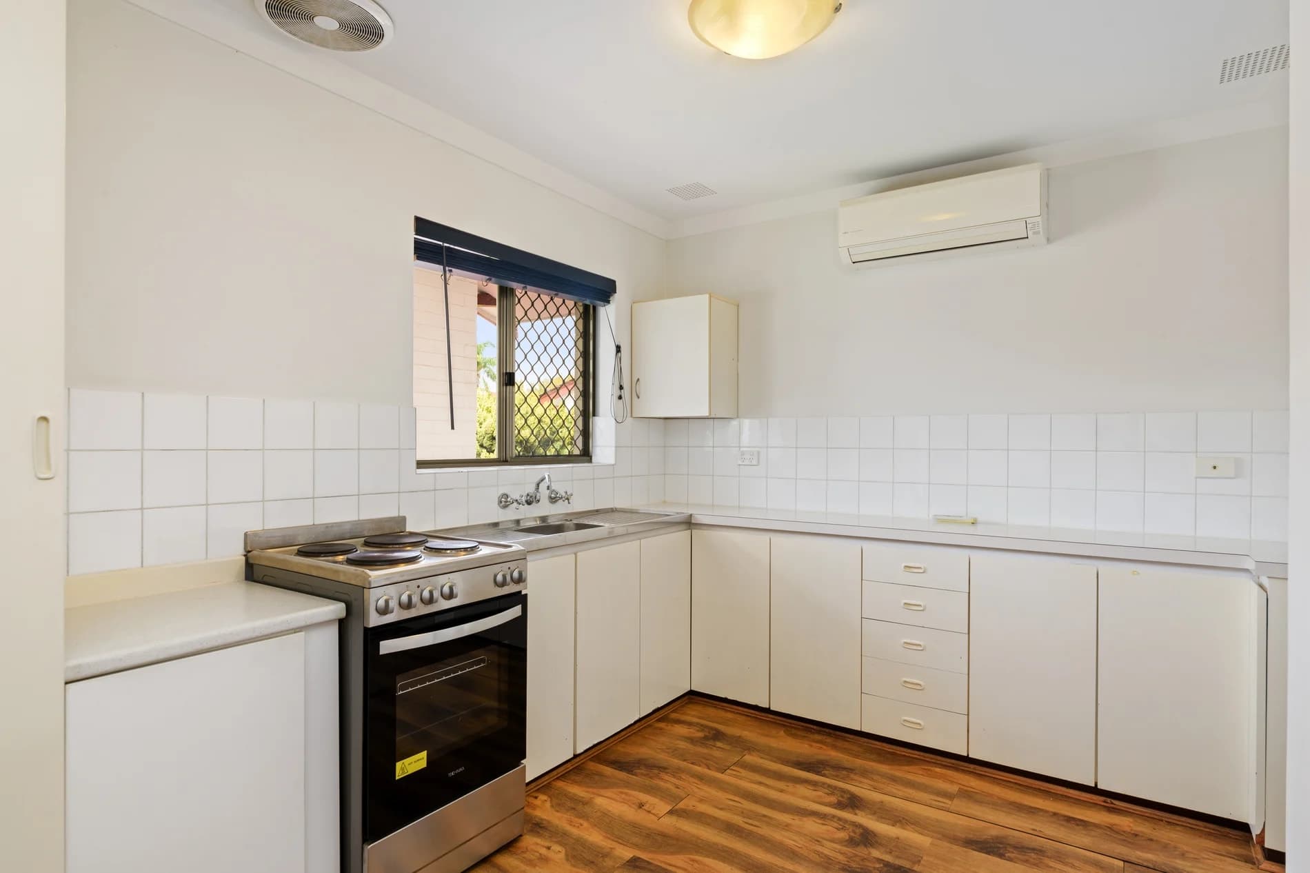6/27 Falkirk Avenue, MAYLANDS WA 6051, Embleton - Thumbnail 8