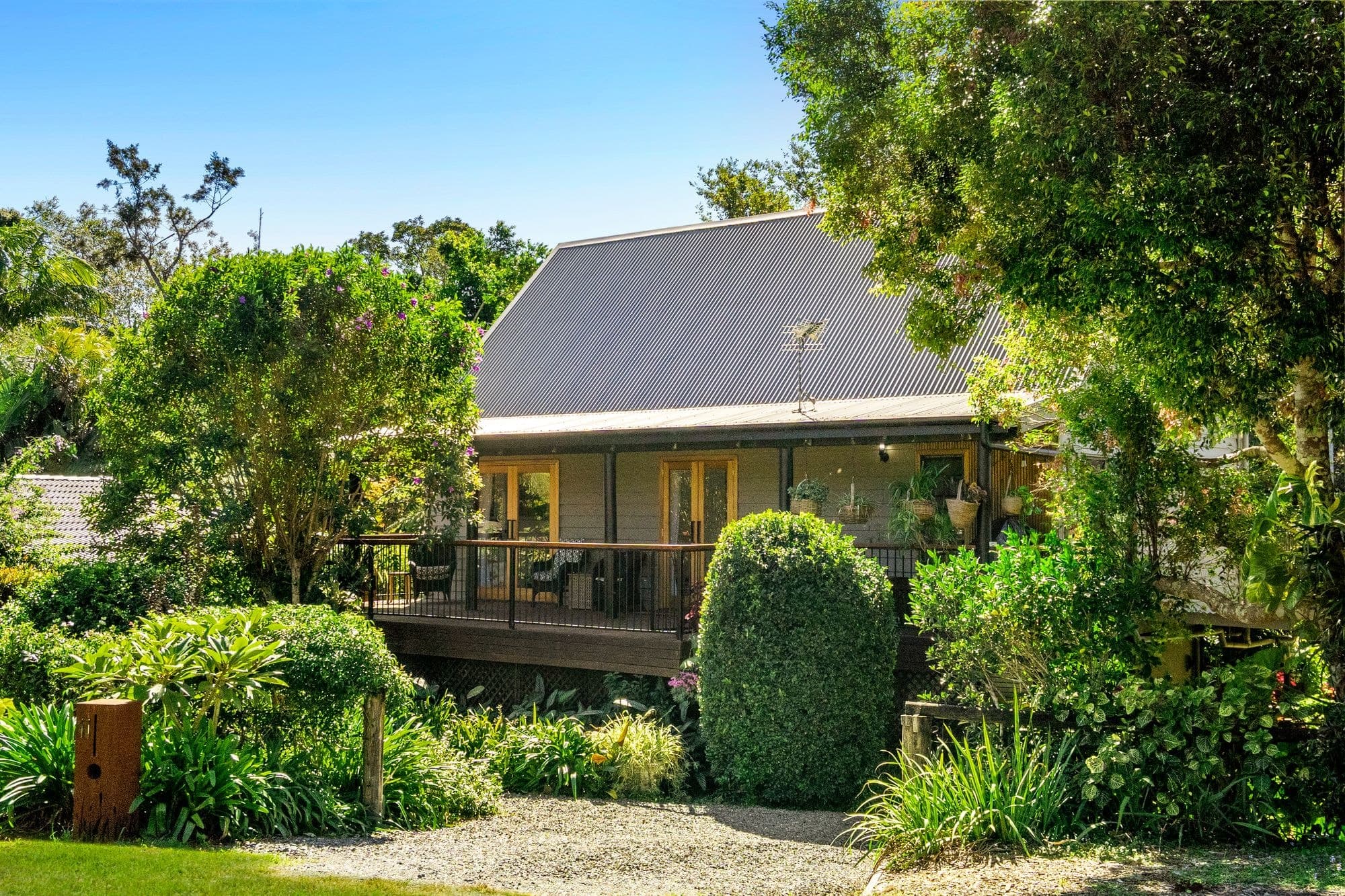 11 Stradbroke Avenue, TAMBORINE MOUNTAIN QLD 4272, Tamborine Mountain - Thumbnail 3
