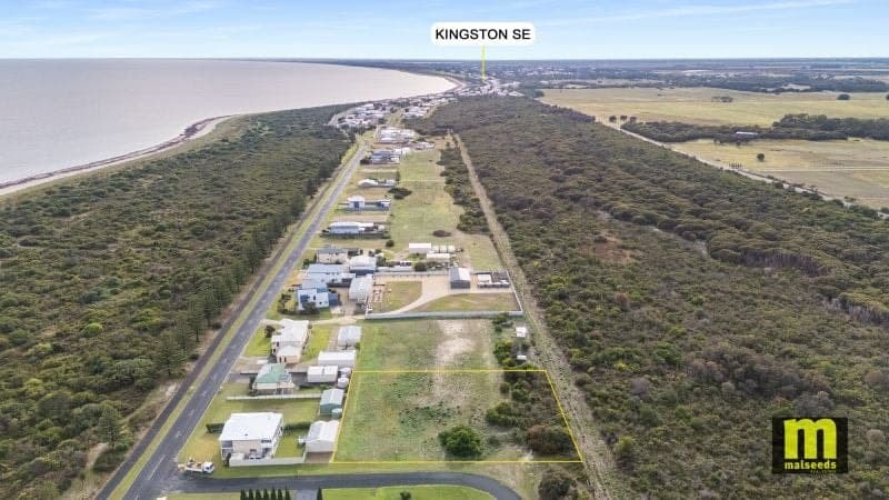 56 Tenth Avenue Pinks Beach SA, Pinks Beach - Thumbnail 3