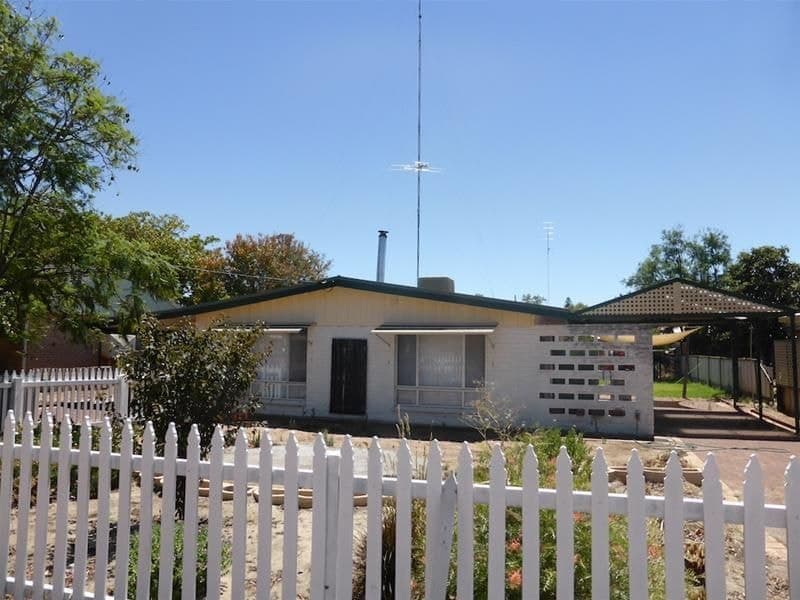 41 Robinson Street, Northam WA 6401, Northam - Image 1