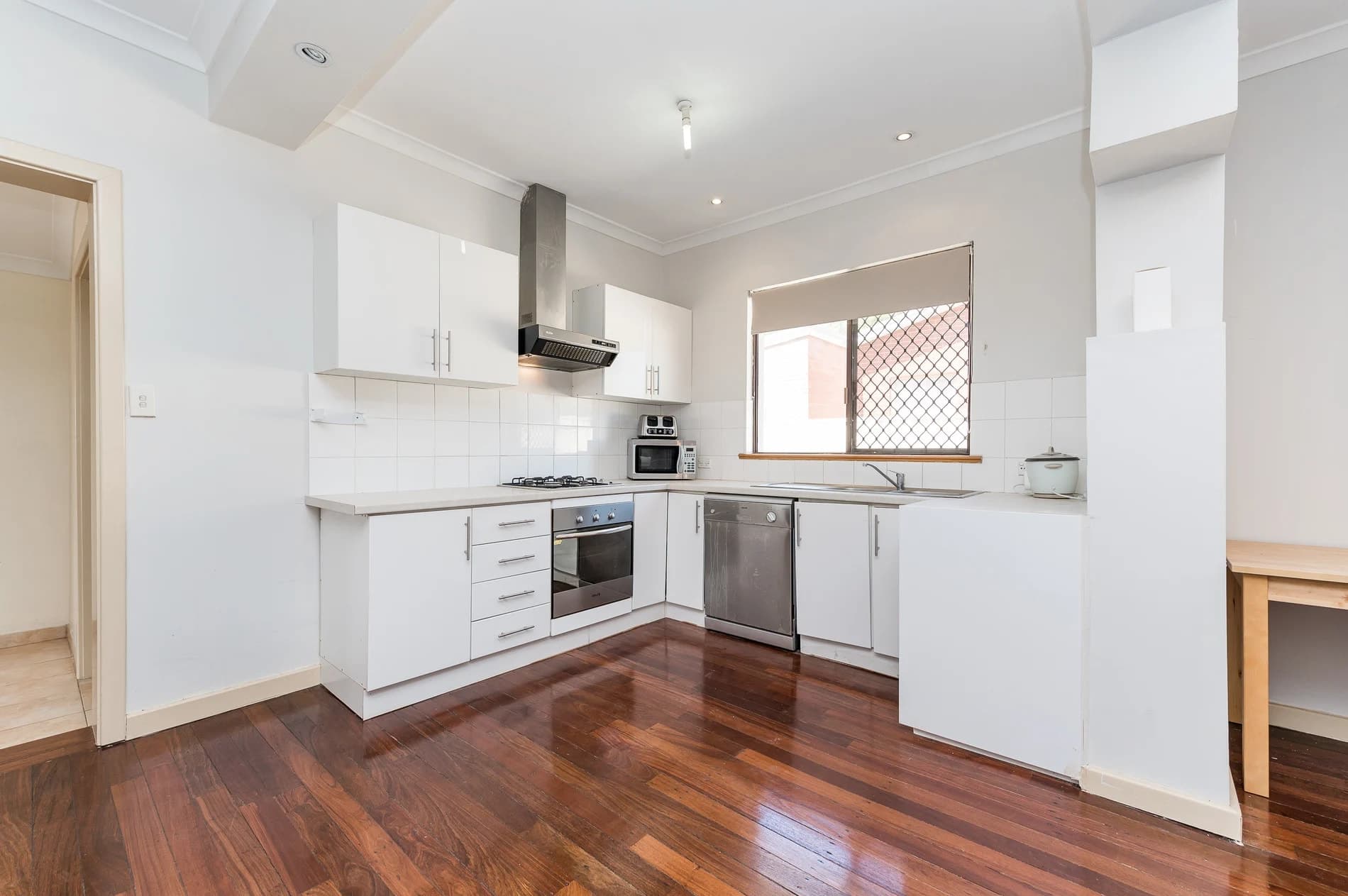 6/27 Falkirk Avenue, MAYLANDS WA 6051, Embleton - Thumbnail 5