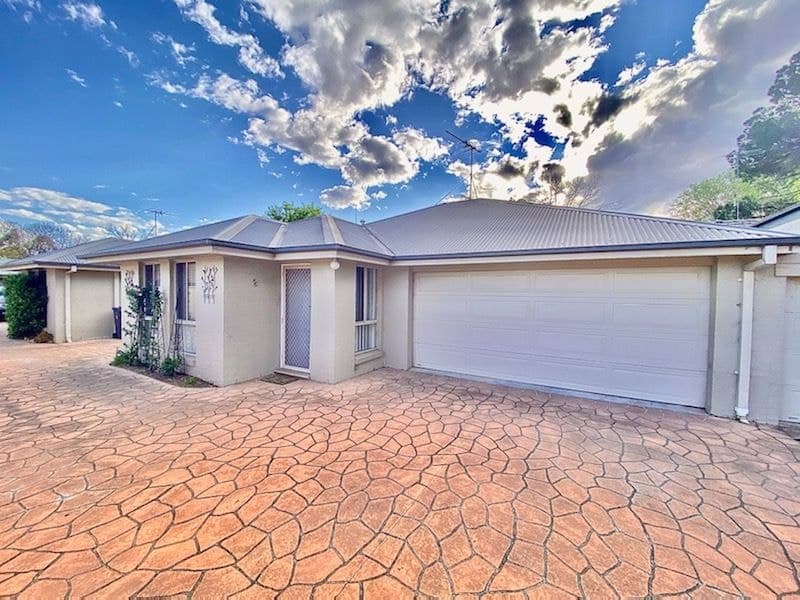 2/56 Windsor St, Richmond NSW 2753, Richmond - Image 1