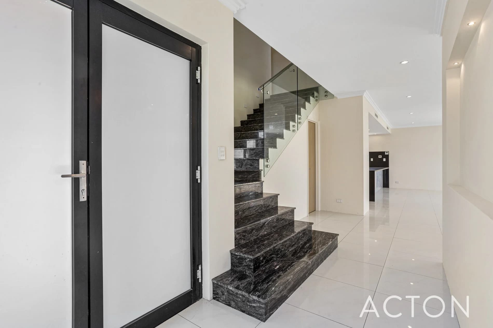 53/133 Lincoln Street, PERTH WA 6000, Perth - Thumbnail 2
