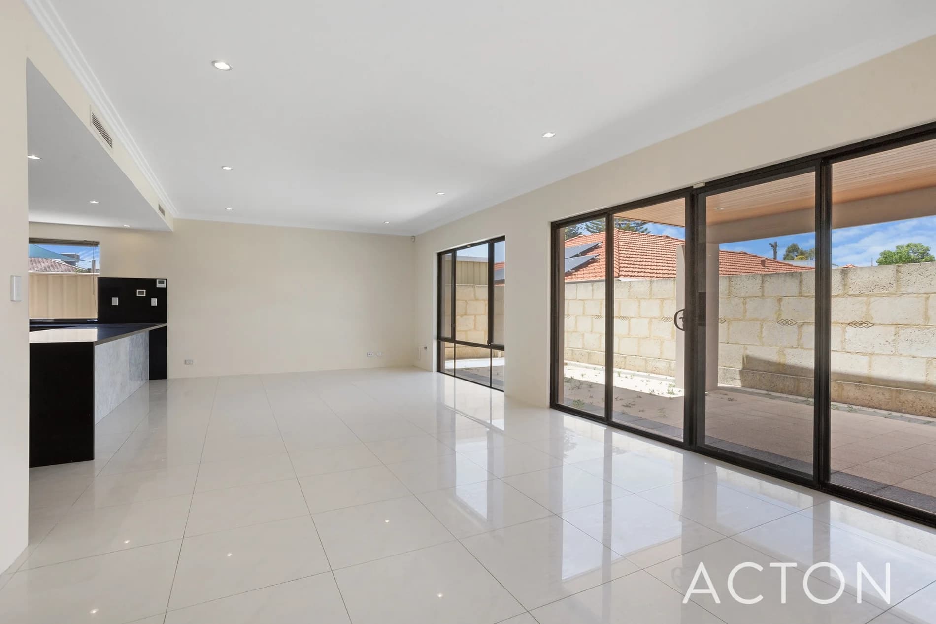 53/133 Lincoln Street, PERTH WA 6000, Perth - Thumbnail 3