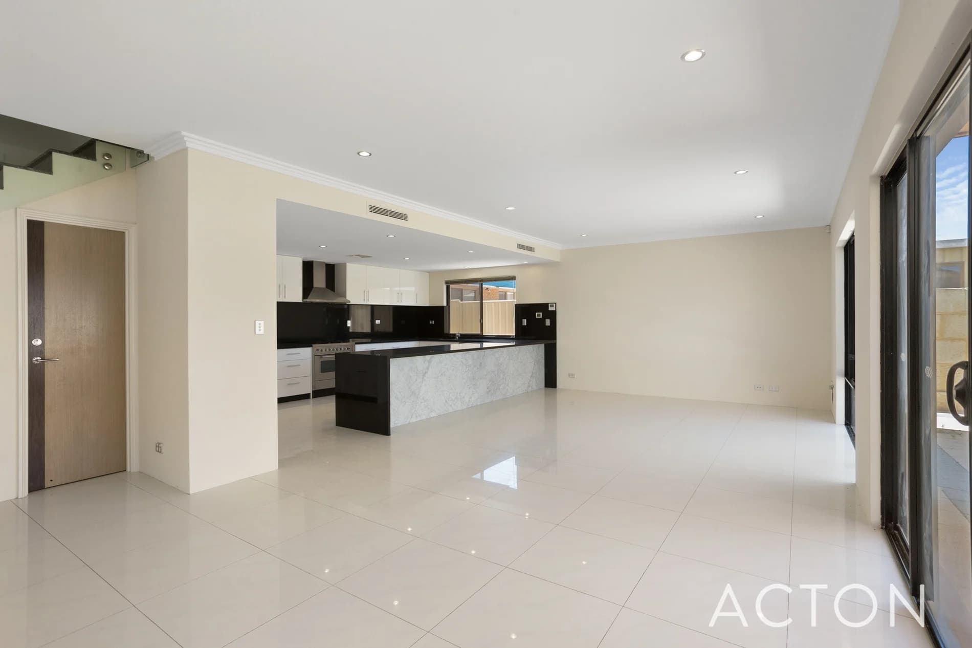 53/133 Lincoln Street, PERTH WA 6000, Perth - Thumbnail 4
