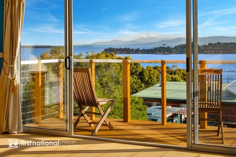 19 Stuart Street, Alonnah TAS 7150, Alonnah - Image 1