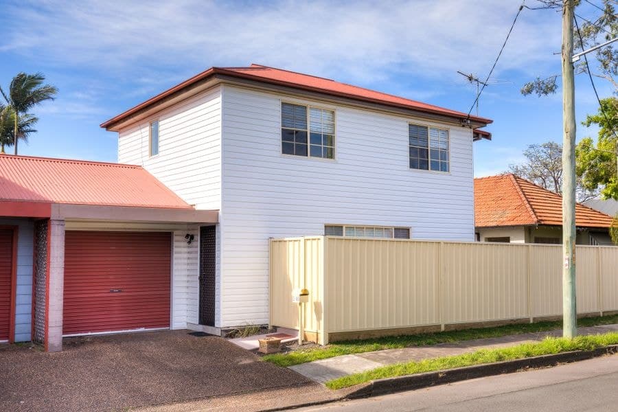 2/80 Roe Street, Mayfield NSW 2304, Mayfield - Image 1