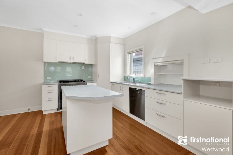 9 Balding Avenue, Werribee VIC 3030, Werribee - Image 1