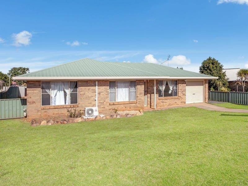 12 Oaklands Court, Glenvale QLD 4350, Glenvale - Image 1