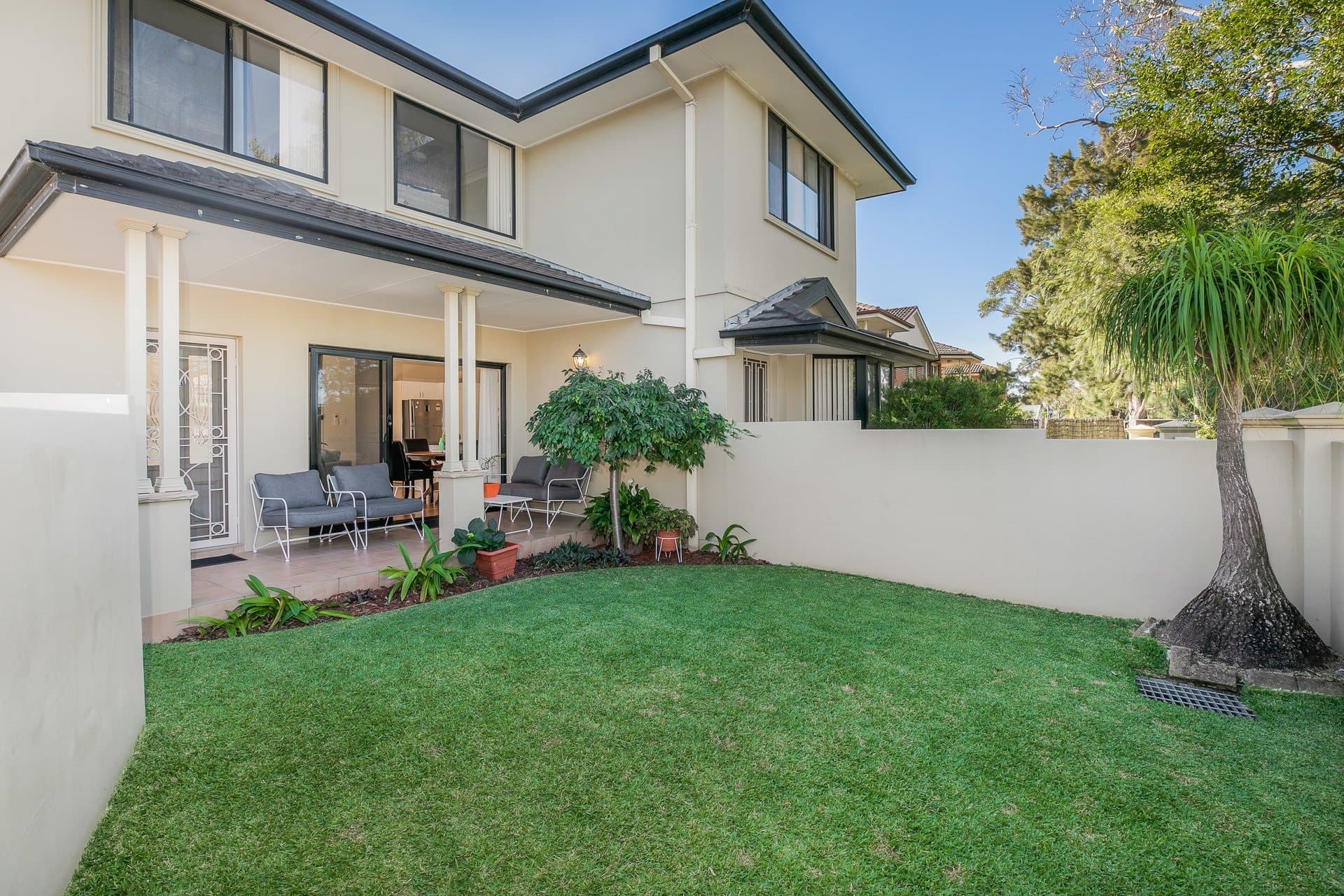 3/23-25 Wingello Road, Miranda - Image 1
