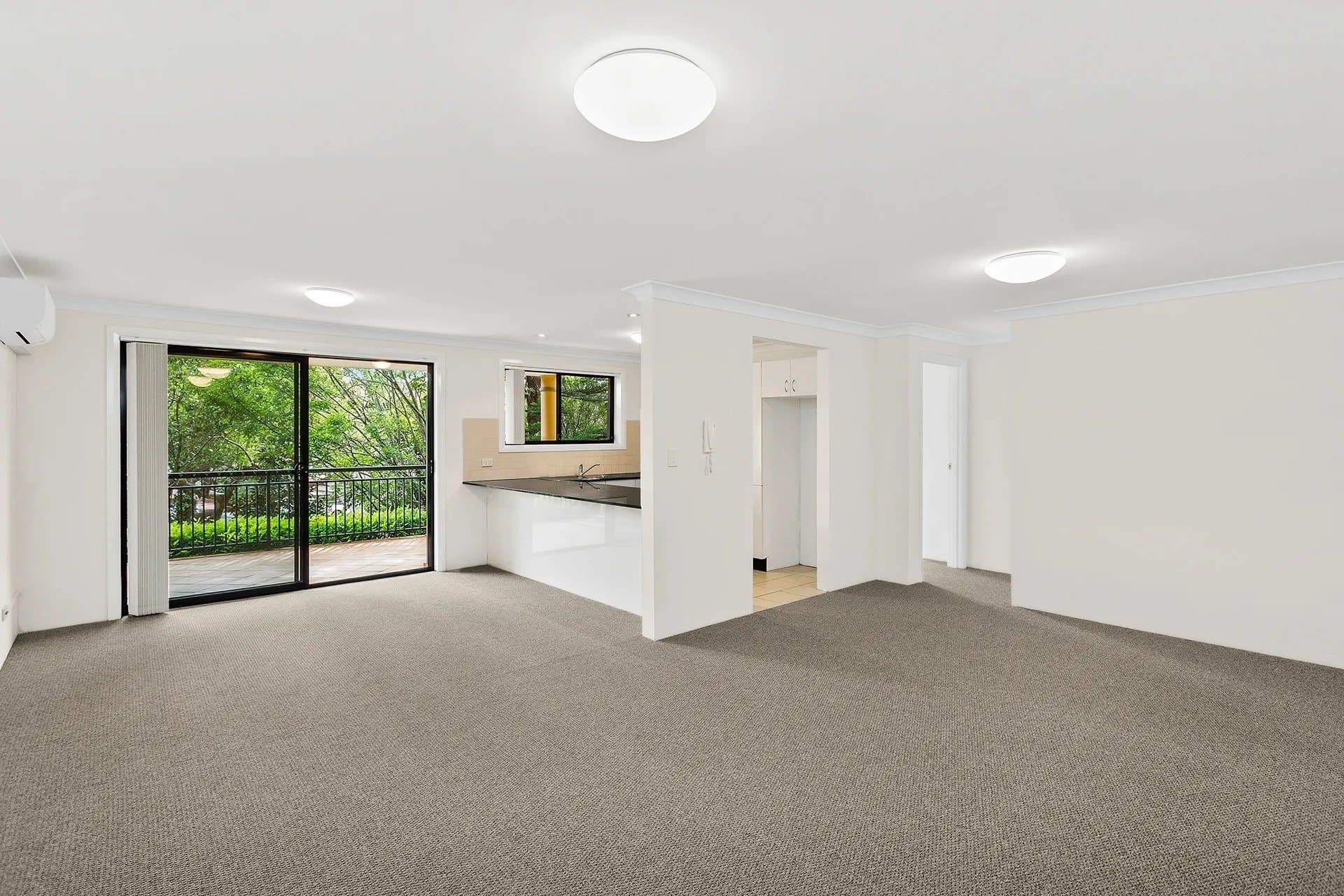 4/1-3 High Street, Caringbah - Thumbnail 2