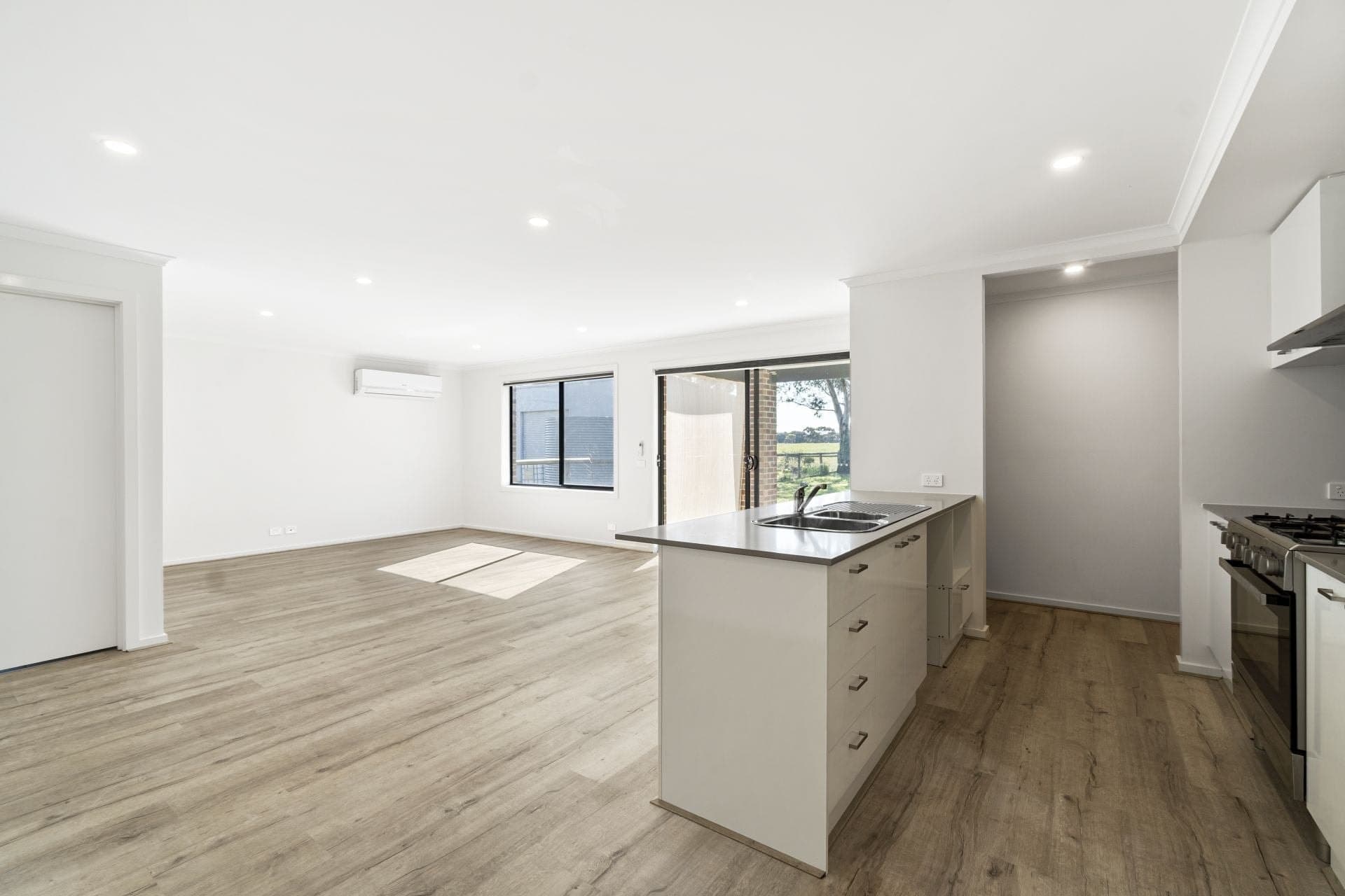 15 New Station Street Cressy VIC, Cressy - Thumbnail 3