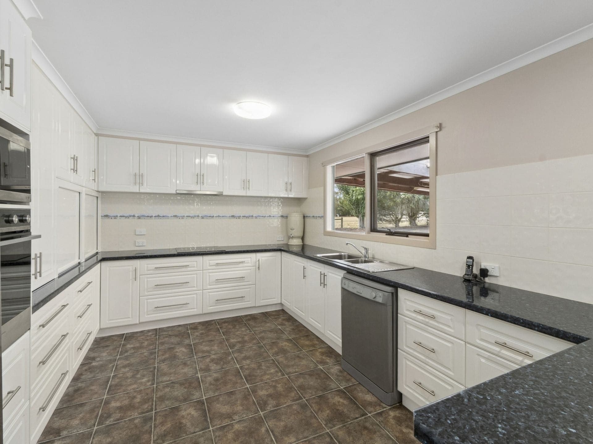1310 Colac - Forrest Road Yeodene VIC, Yeodene - Thumbnail 4
