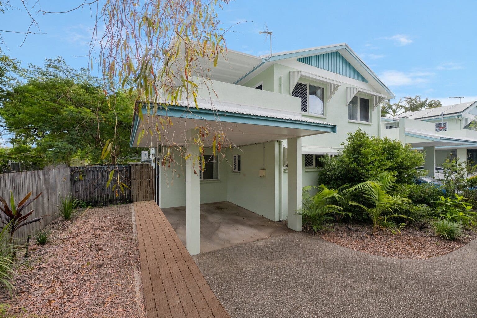 6/8 Queens Road, Railway Estate QLD 4810, Railway Estate - Image 1