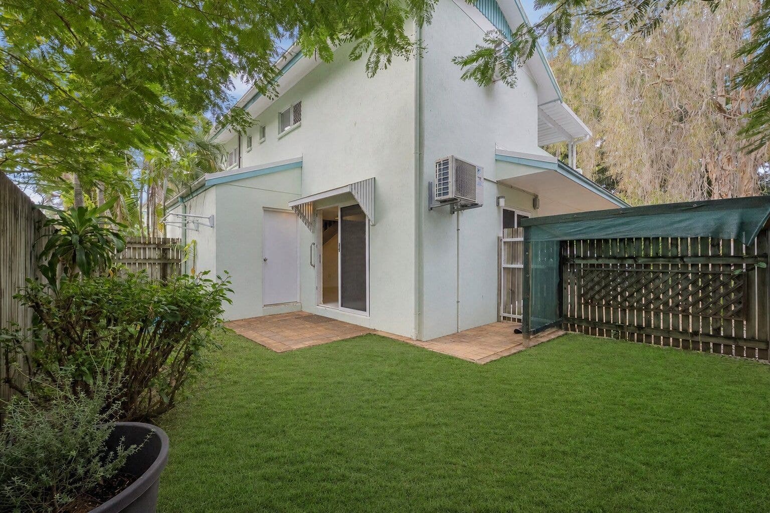 6/8 Queens Road, Railway Estate QLD 4810, Railway Estate - Thumbnail 2