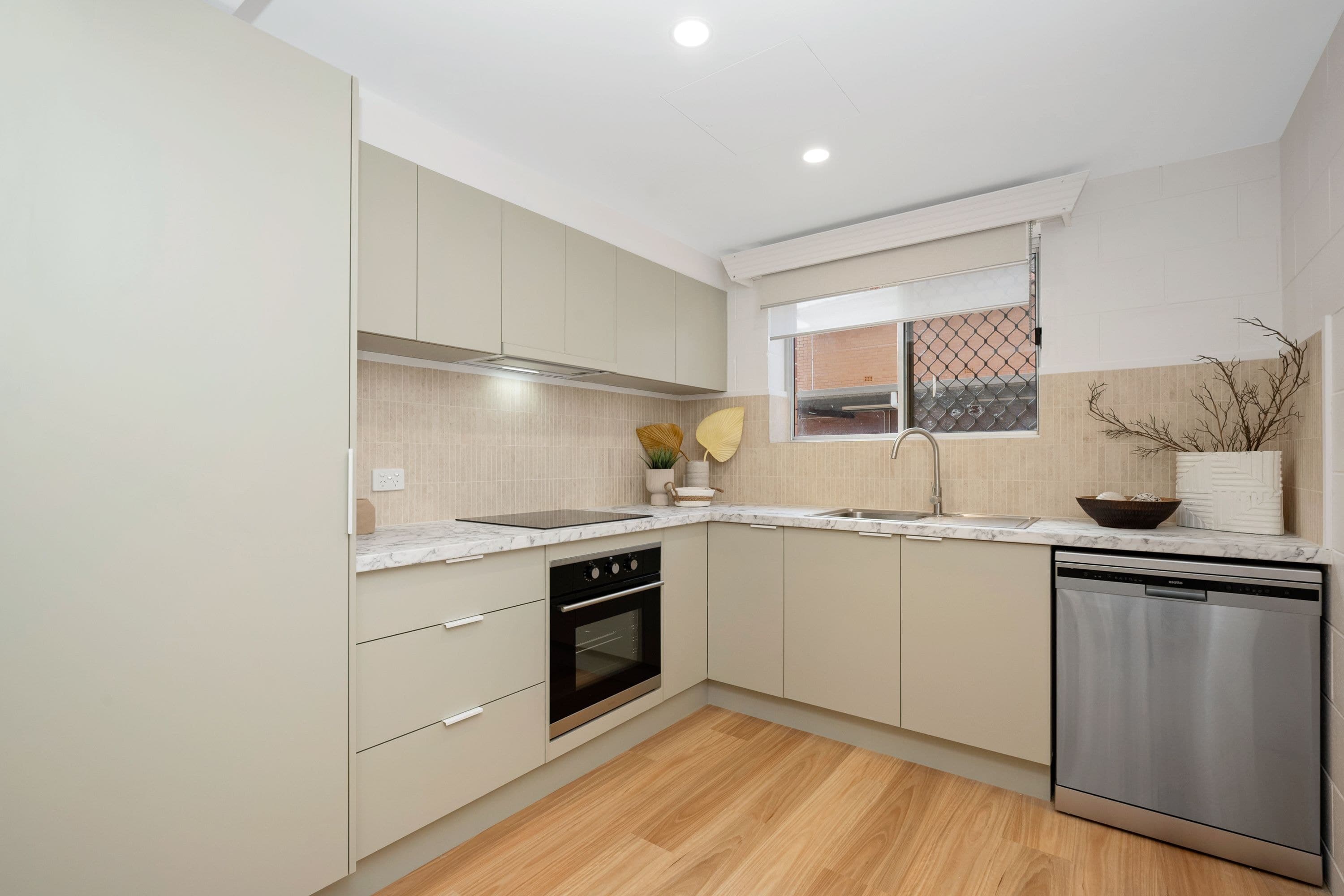 5/95 Hugh Street, West End QLD 4810, West End - Thumbnail 8
