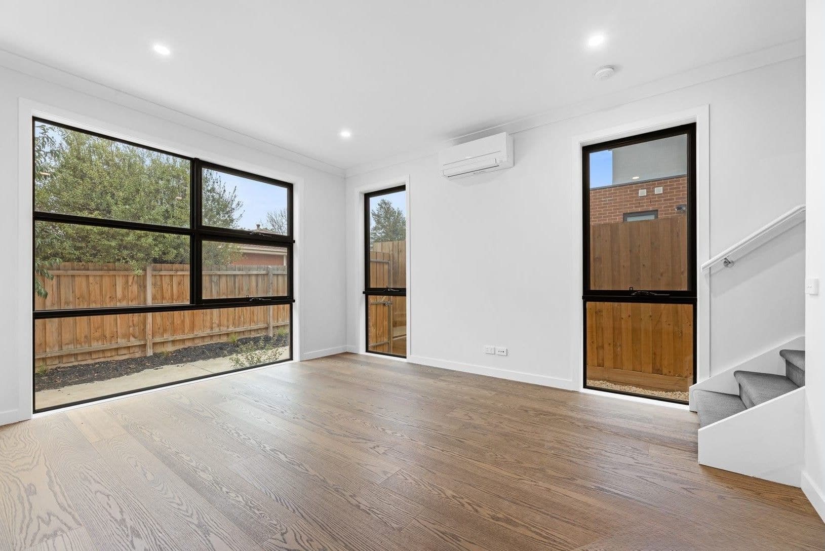 2/8 Birdwood Avenue, Dandenong VIC 3175, Dandenong - Thumbnail 5