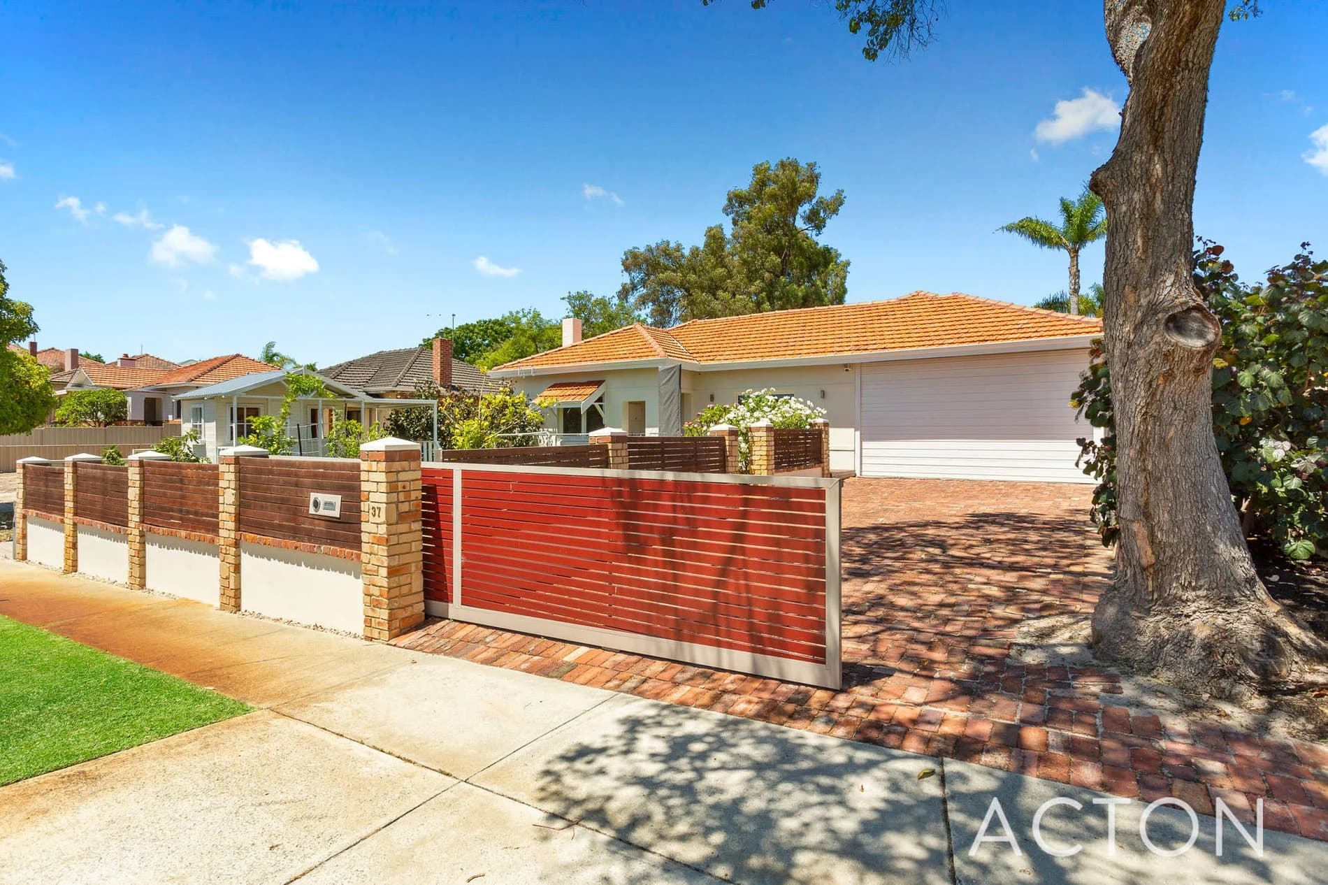 6/27 Falkirk Avenue, MAYLANDS WA 6051, Bedford - Image 1