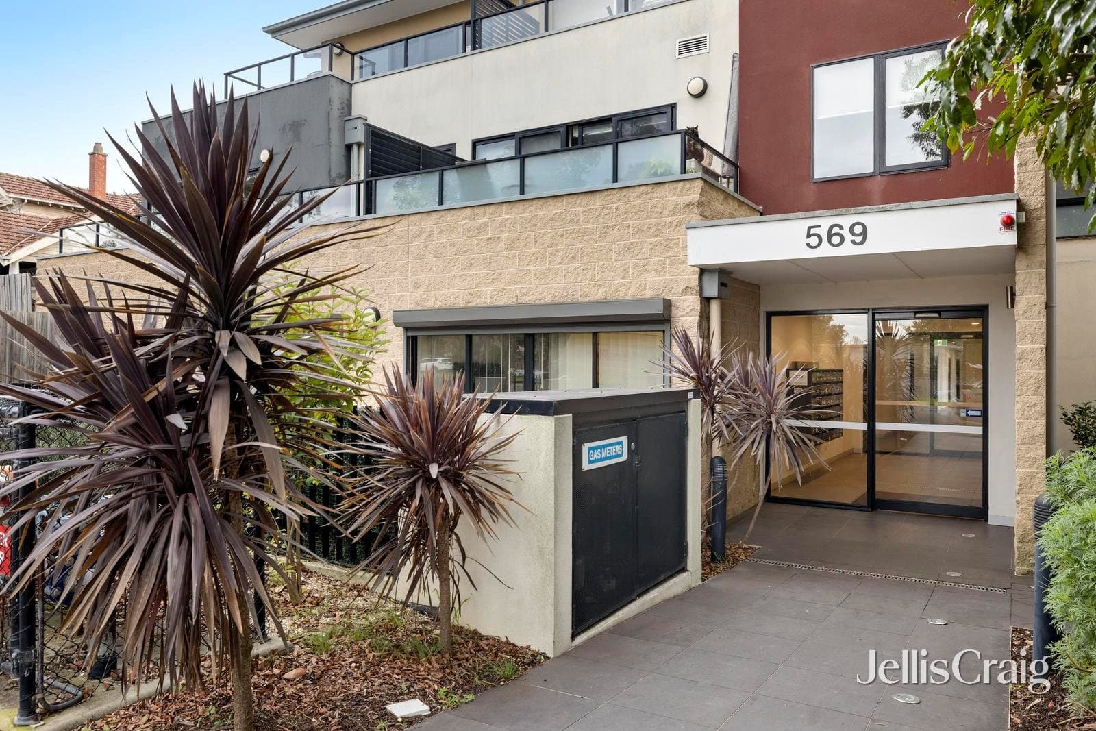 207/569-571 Whitehorse Road, Mitcham, Mitcham - Thumbnail 2