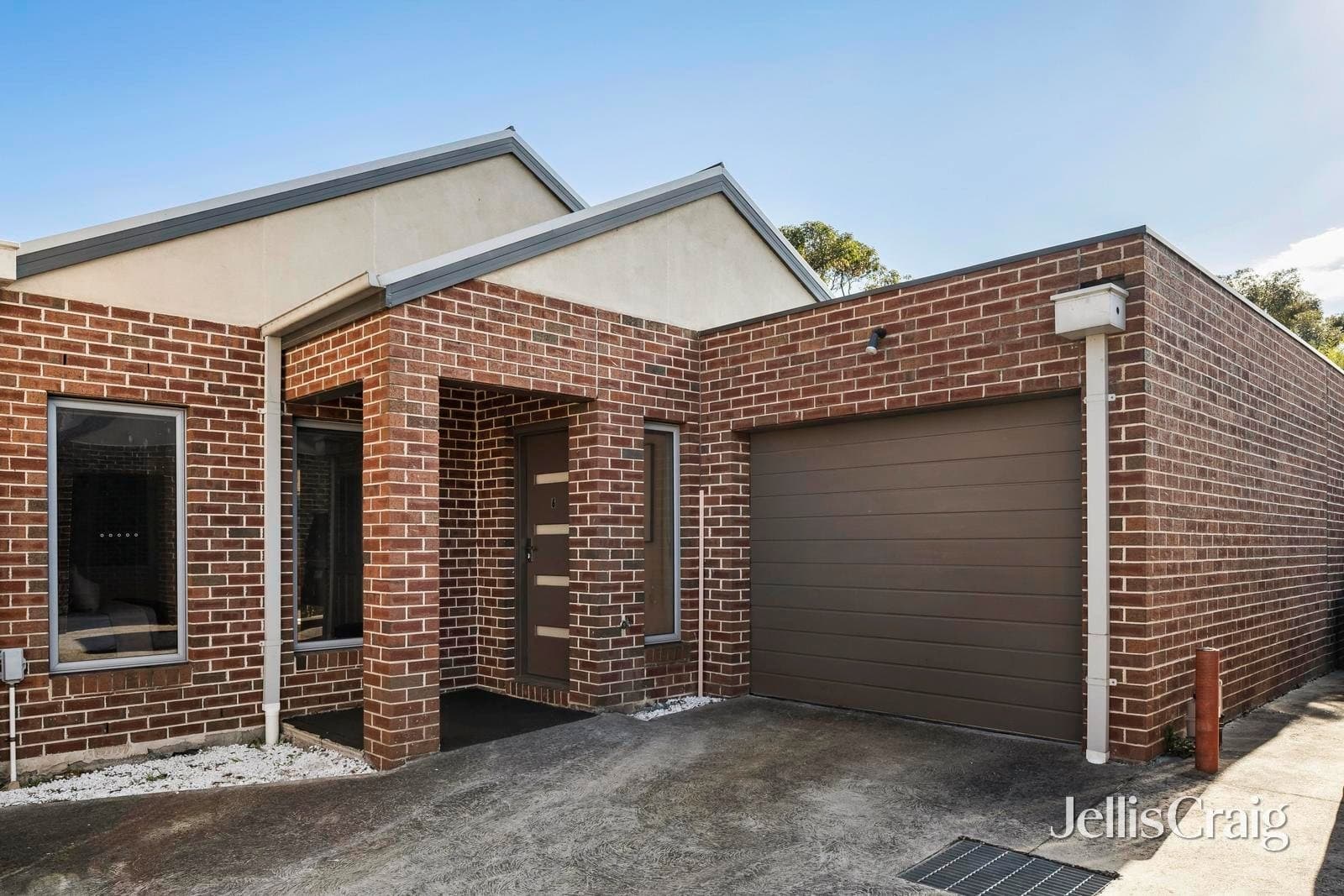 6/2-4 Mckerchar Street, Glenroy, Glenroy - Thumbnail 2