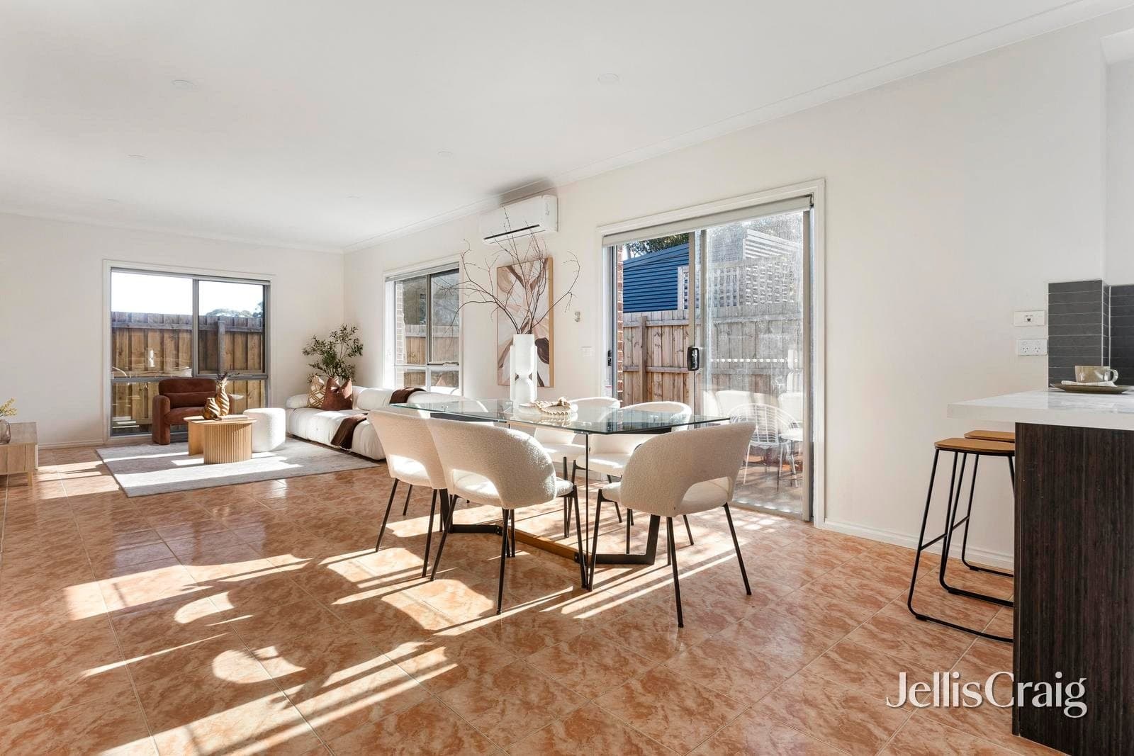 6/2-4 Mckerchar Street, Glenroy, Glenroy - Thumbnail 3