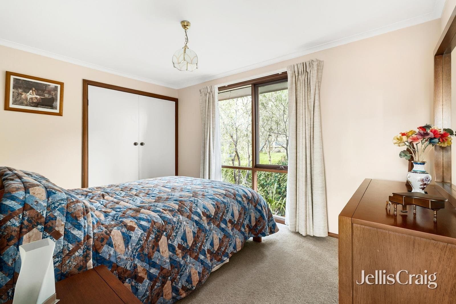 24 Renshaw Drive, Eltham, Eltham - Thumbnail 8