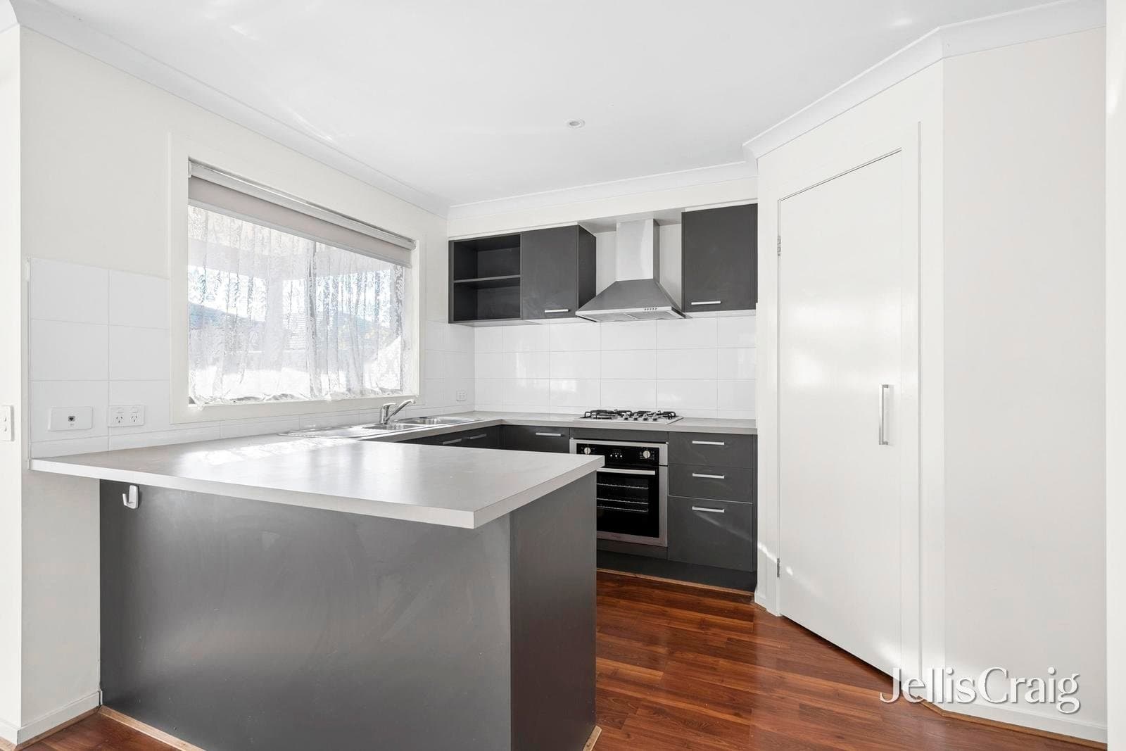 252 Warralily Boulevard, Armstrong Creek, Armstrong Creek - Thumbnail 5