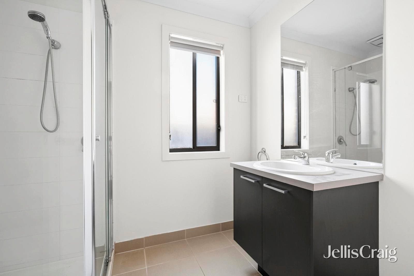 252 Warralily Boulevard, Armstrong Creek, Armstrong Creek - Thumbnail 8