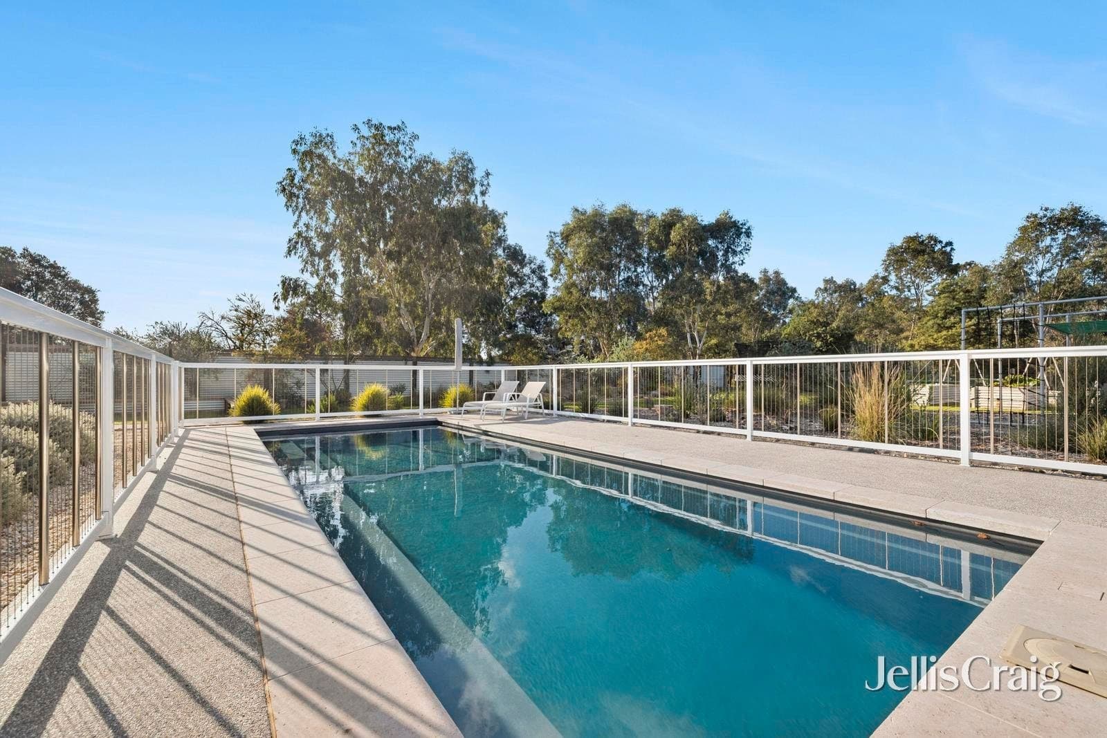 47 Elizabeth Street, Campbells Creek, Campbells Creek - Thumbnail 3