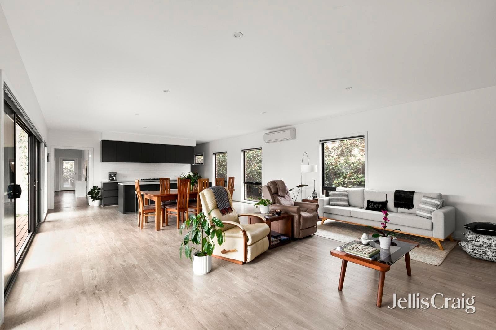 30 Wyrallah Street, Ocean Grove, Ocean Grove - Thumbnail 7