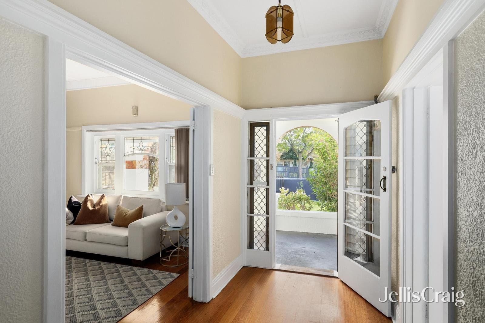 20 Wahroongaa Road, Murrumbeena, Murrumbeena - Thumbnail 3