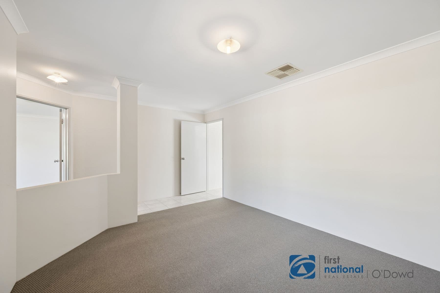 14 Pimelea Street, Maida Vale WA 6057, Maida Vale - Thumbnail 3