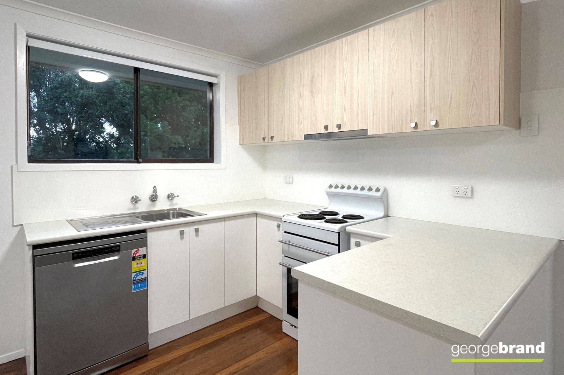 6 Pickham Close Kincumber NSW, Kincumber - Thumbnail 3