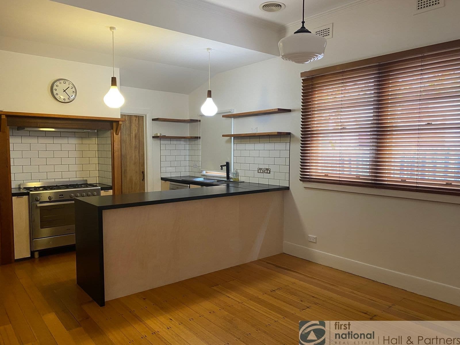 32 Ronald Street, Dandenong VIC 3175, Dandenong - Thumbnail 3
