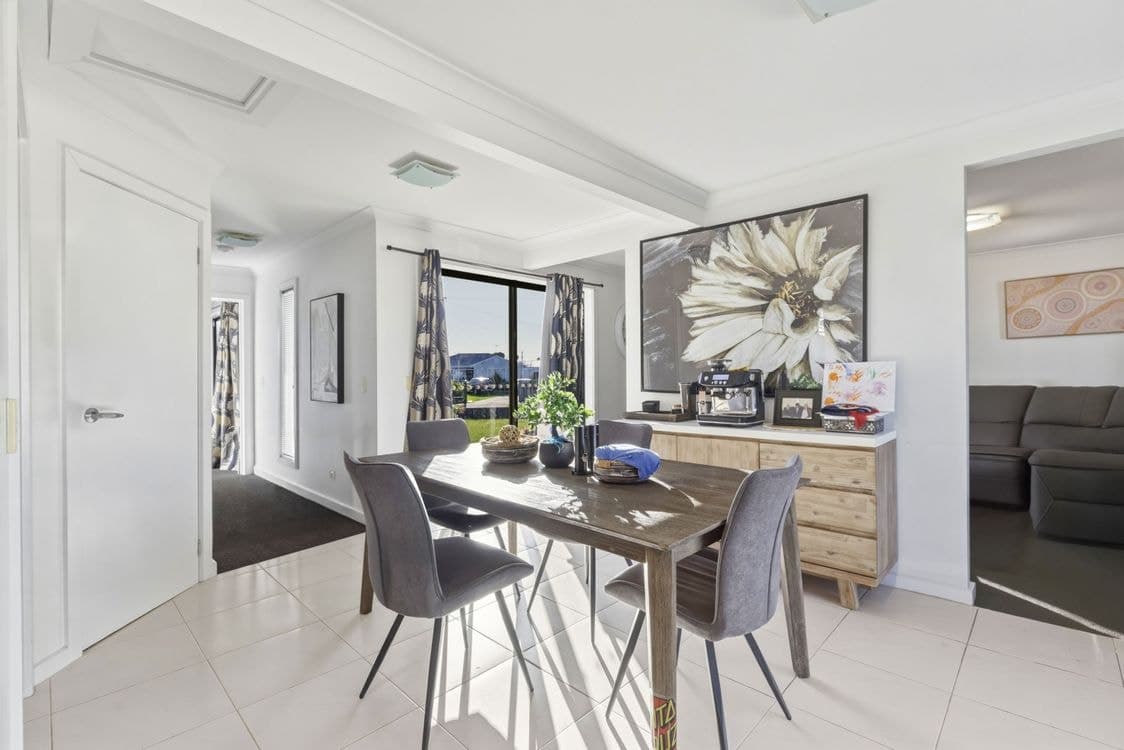 24 Lindsay Place, DEVONPORT, TAS 7310, Devonport - Thumbnail 5