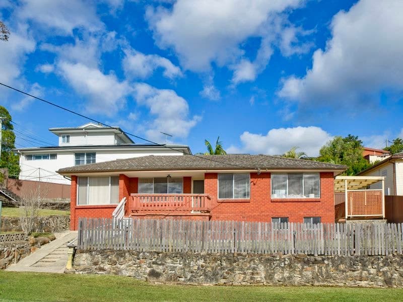 11 Jellingal Road, Engadine, Engadine - Image 1