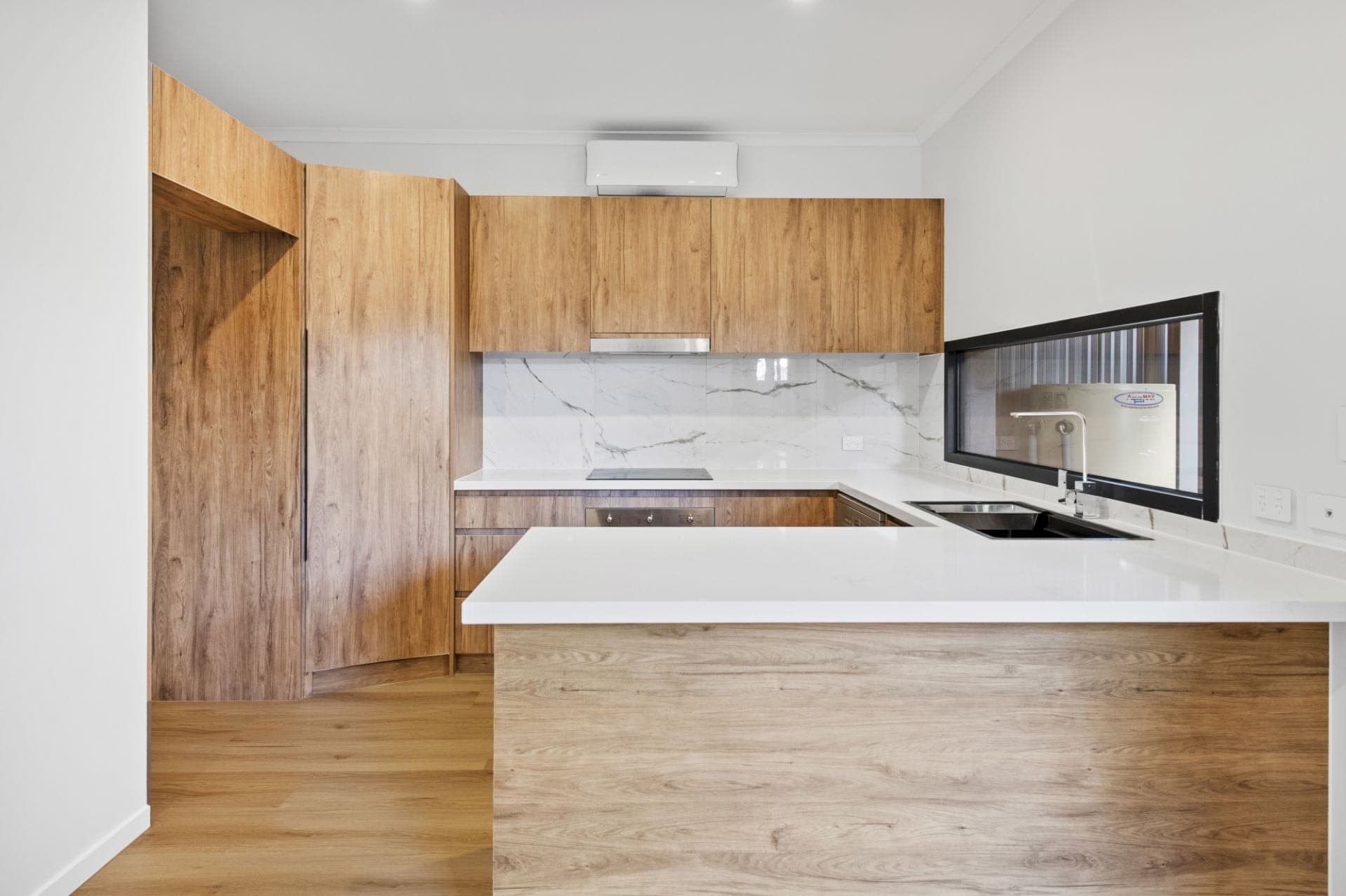 2/95-97 Johnston Street Southport QLD, Southport - Thumbnail 5