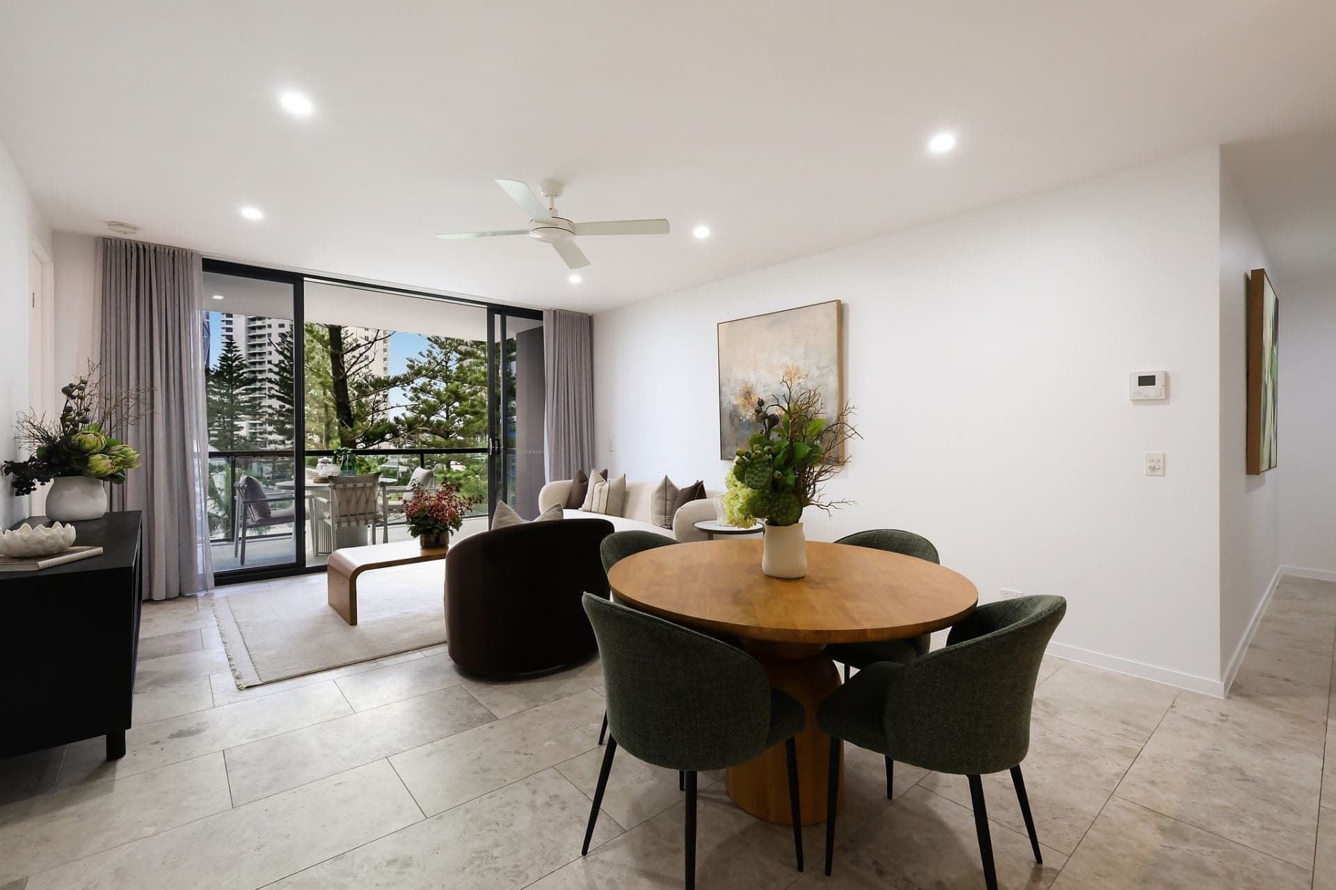 407/95-97 Old Burleigh Road Broadbeach QLD, Broadbeach - Thumbnail 4