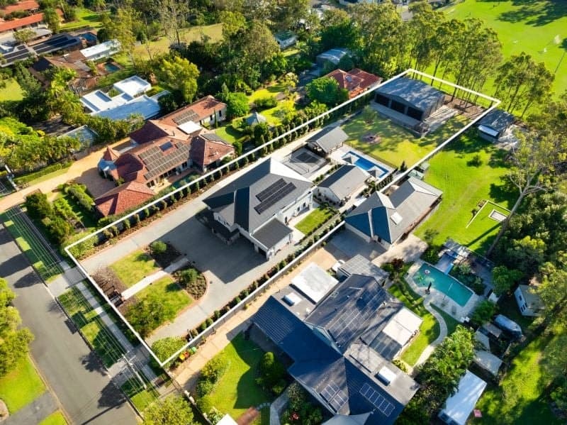 64 Hillview Parade Ashmore QLD, Ashmore - Thumbnail 2