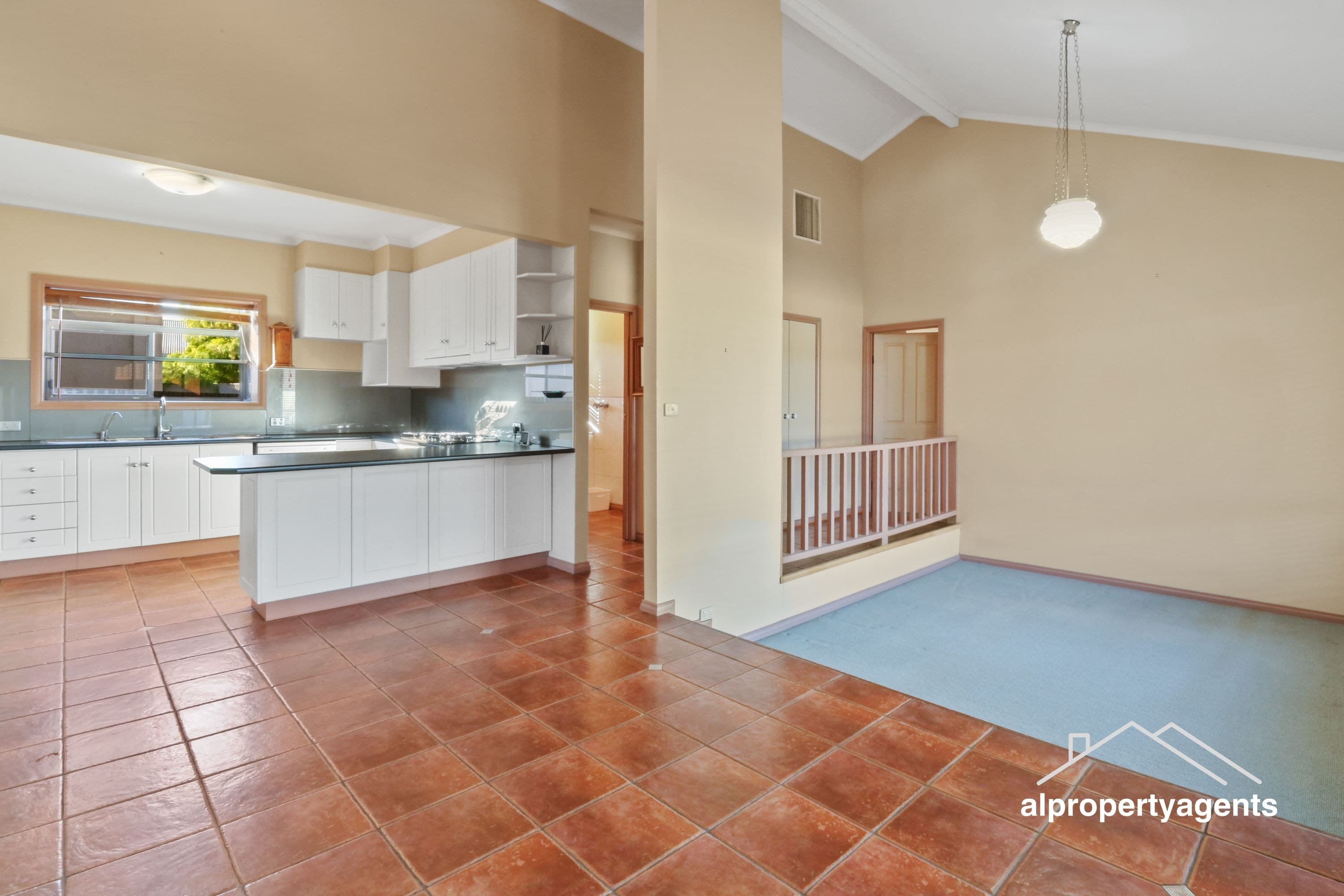 15 Penny Avenue, Horsham VIC 3400, Horsham - Thumbnail 4